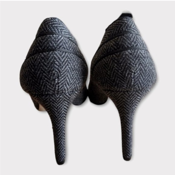 EUC Adrienne Vittadini Nannette Fabric Heels - Picture 4 of 7